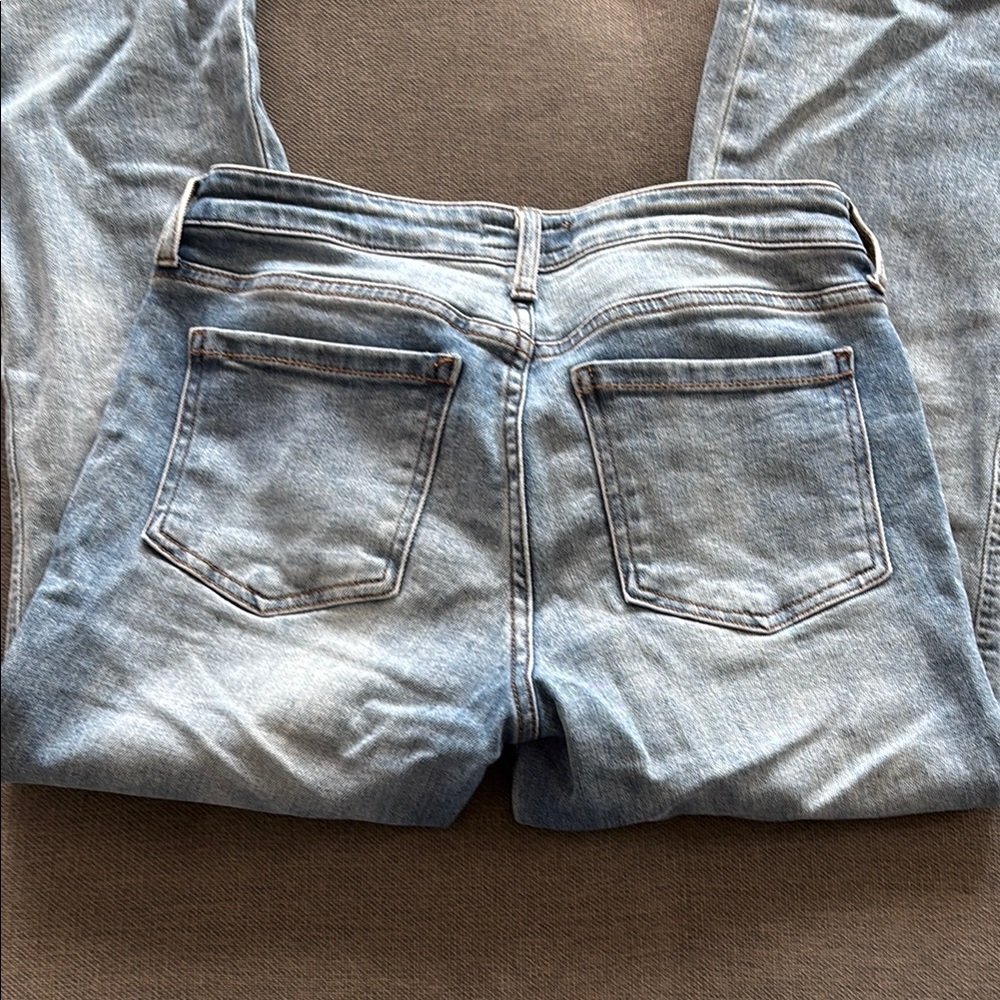 Kut from the Kloth “Kelsey” Ankle Flared Jeans Mid-Rise Size 4 EUC - Picture 11 of 12